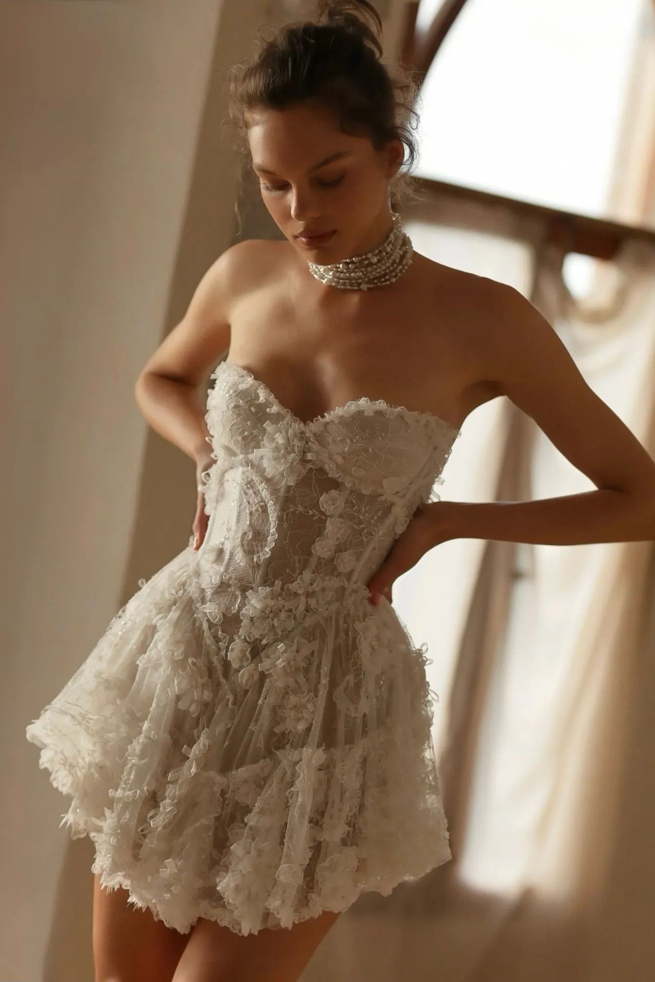 Romantic White Sweetheart Corset Homecoming Dress With 3D Floral Appliques