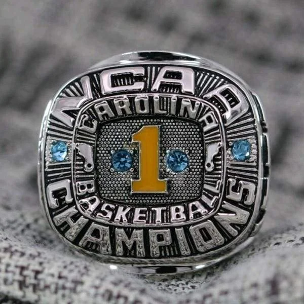 (1982) North Carolina Tar Heels College Basketball National Championship Ring - Premium Series