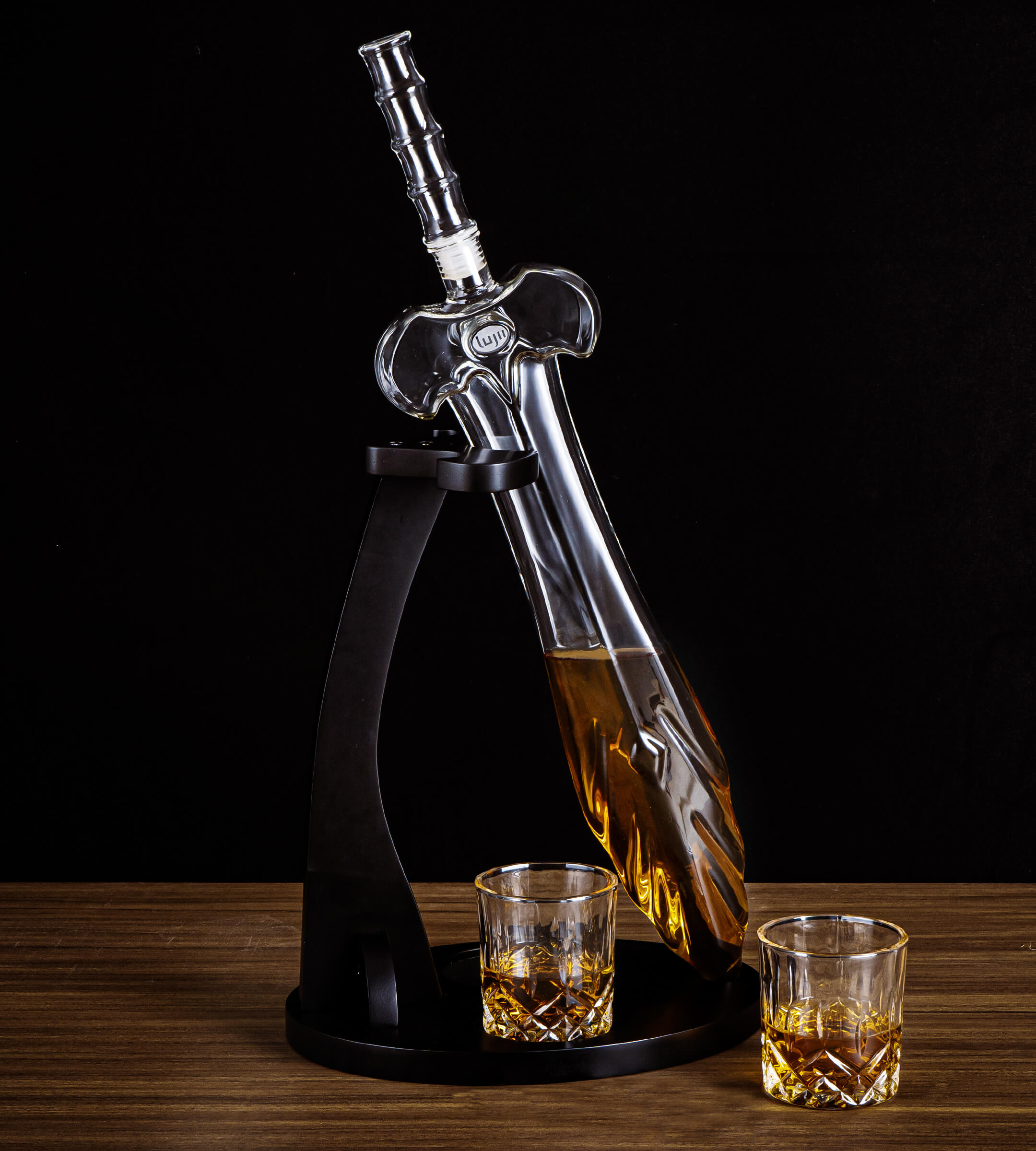 LUJII Heroic Sword Whiskey Decanter Set for Brave Hero, Liquor Dispenser  with 2 Glasses & Wooden Tray, Alcohol Holder for Bourbon or Scotch, Gift  for ...