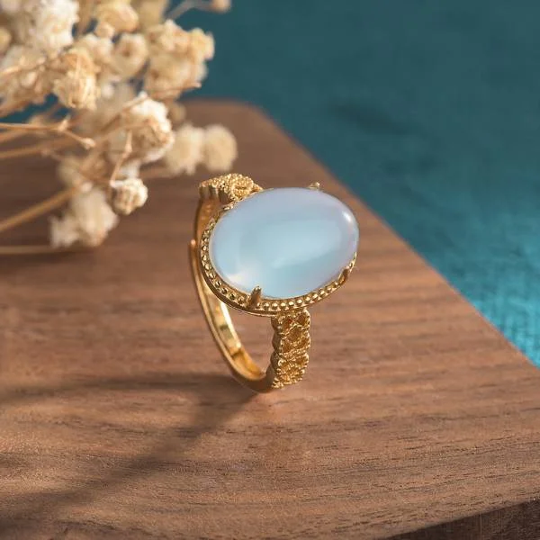 Natural Jade Antique Gold Simple Lucky Ring