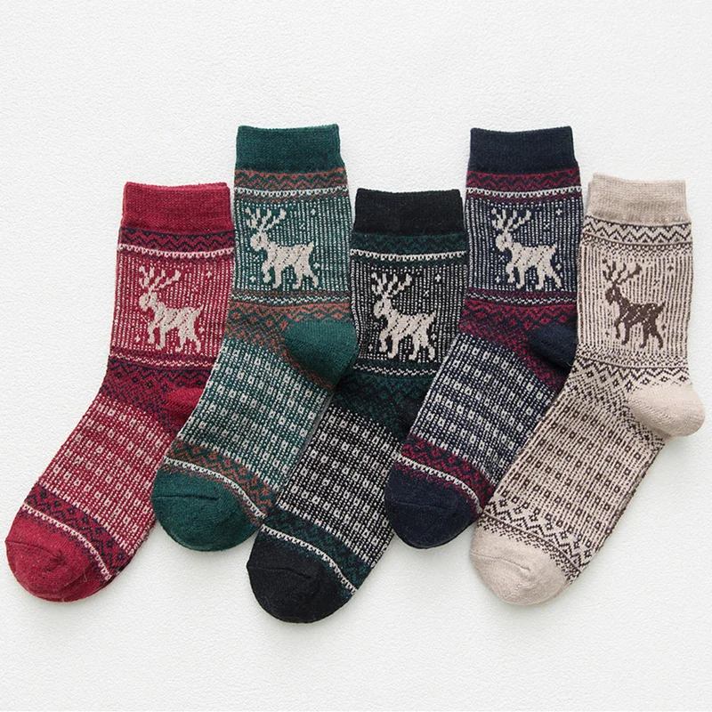 Christmas Fawn Warm Ethnic Style Unisex Mid-Cut Wool Socks（five pairs）