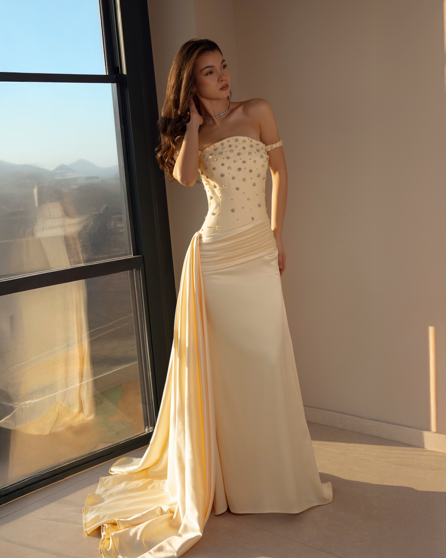 Satin Strapless Off-The-Shoulder Sleeveless High-Waisted Long Prom Dress With Pleated And Beading | DB0114 Wellcucu
