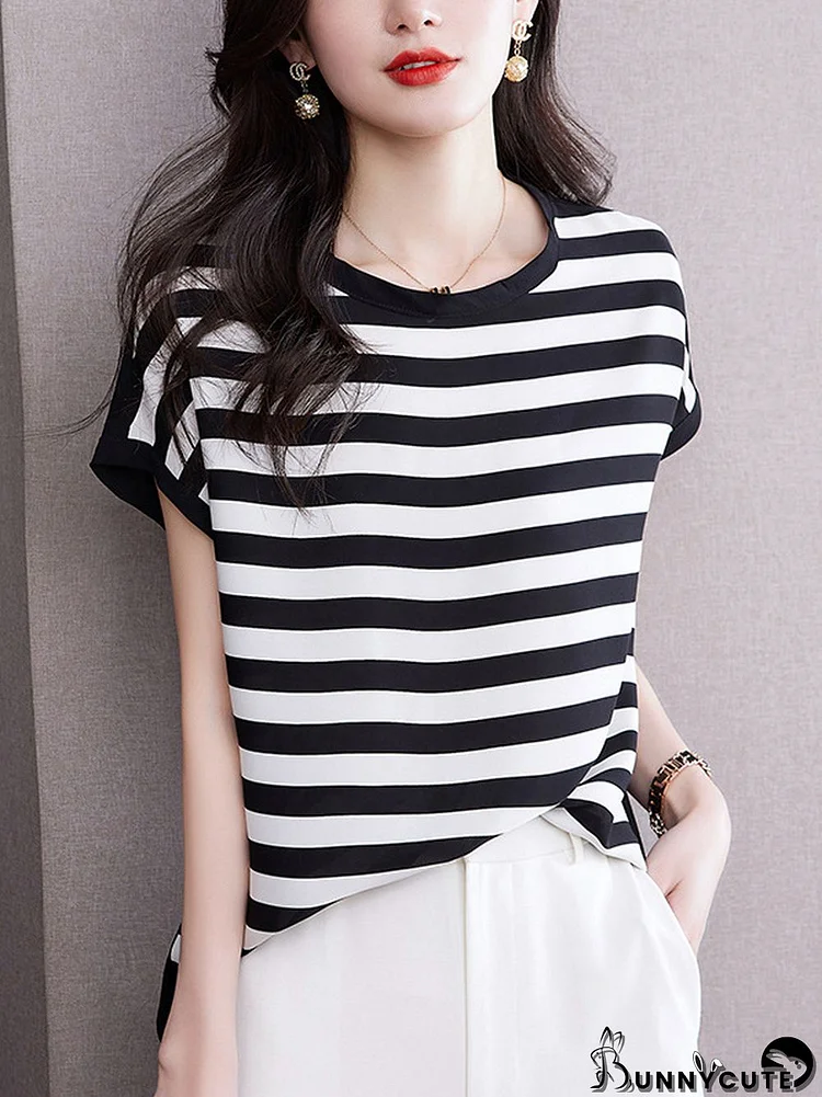 Loose Plus Size Contrast Color Striped Round-Neck T-Shirts