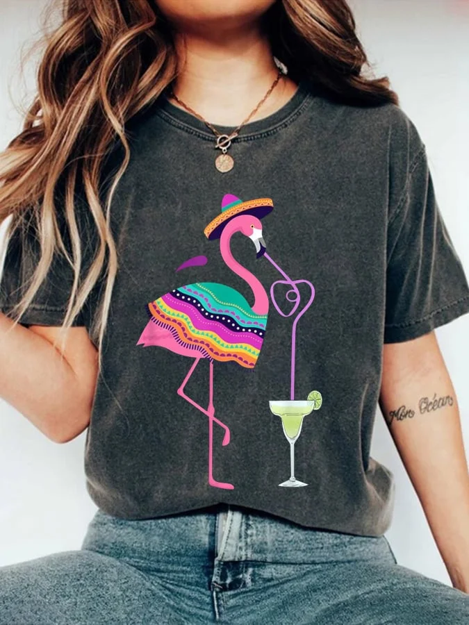 Women'S Flamingo Drinking Margarita Mexican Poncho Cinco De Mayo Print Casual Short Sleeve T-Shirt