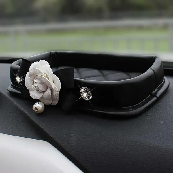 New Pearl Flower Rhinestone PU Leather Car Instrument Panel Mobile Phone Keys Basin Armrest Crown Storage Box