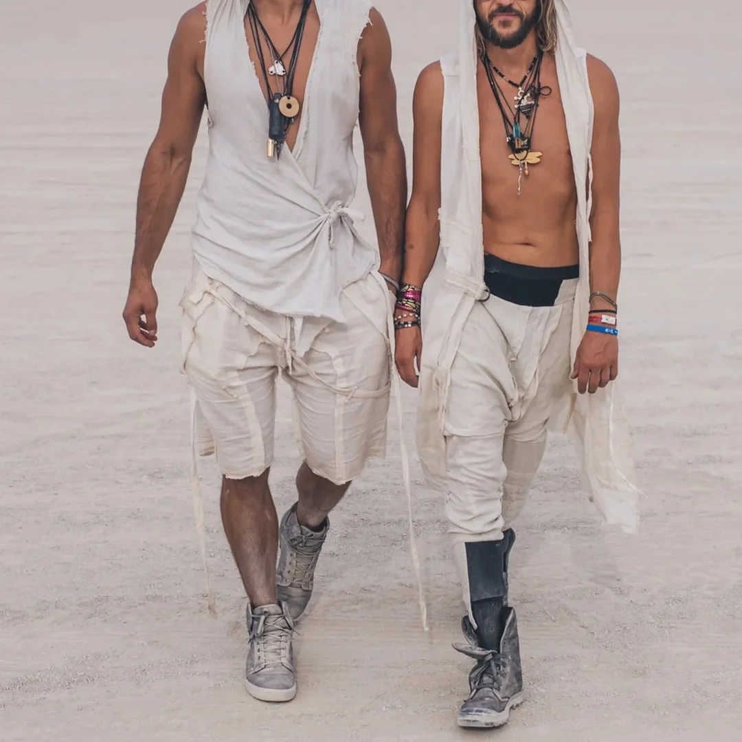 Sleeveless Hooded Kimono-inspireuse