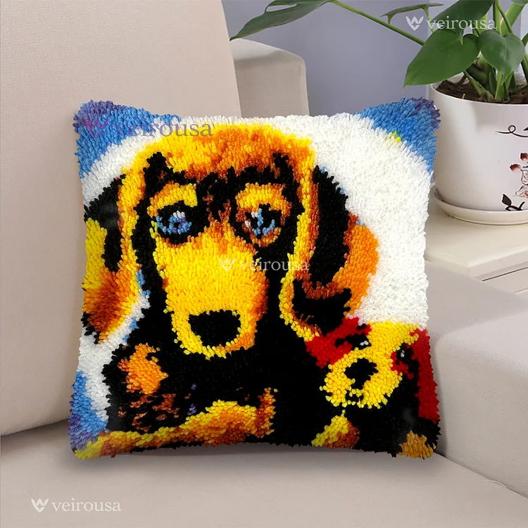 Dachshund Family Dog Latch Hook Pillow Kit for Adult, Beginner and Kid veirousa