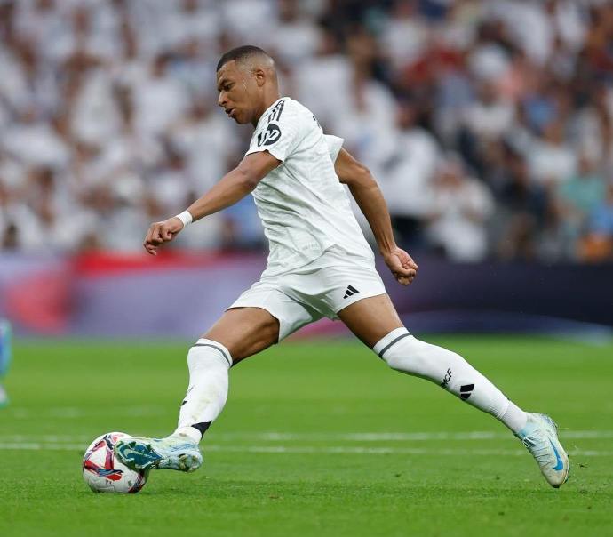 Real Madrid Secures 3-0 Away Win Over Real Oviedo, Mbappé Bags Bracejersey|football shirt|football kit|football sportswear