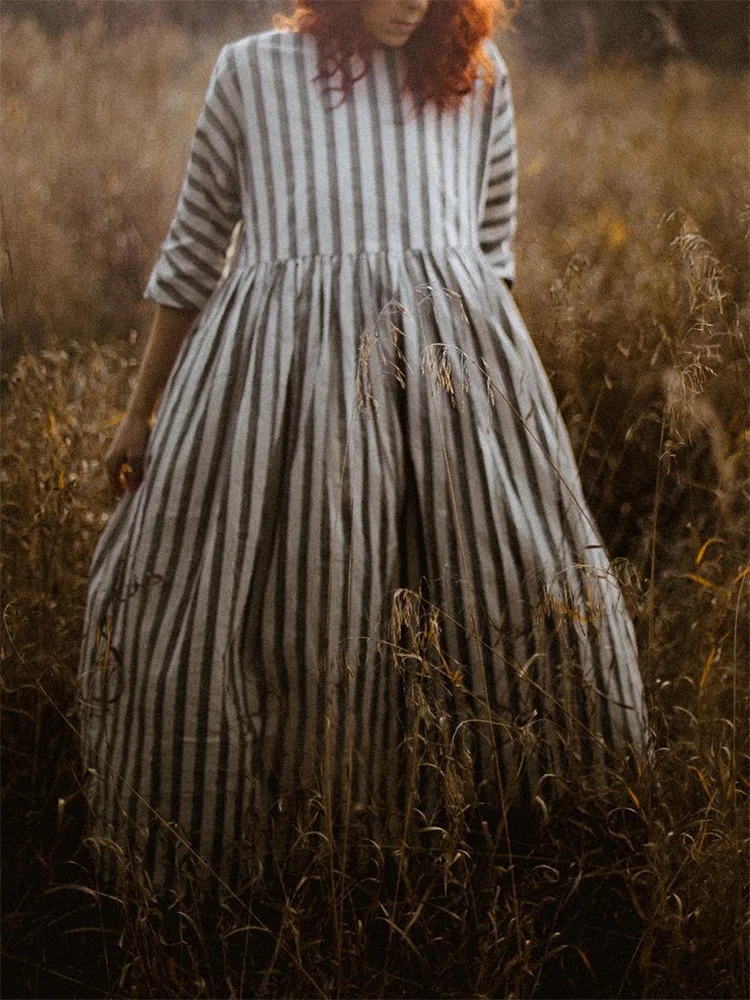 Vintage Striped Oversize Pleated Maxi Dress