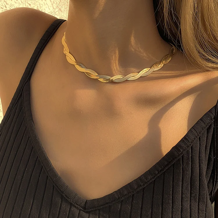 Simplicity Geometric Chain Solid Necklace-Gold