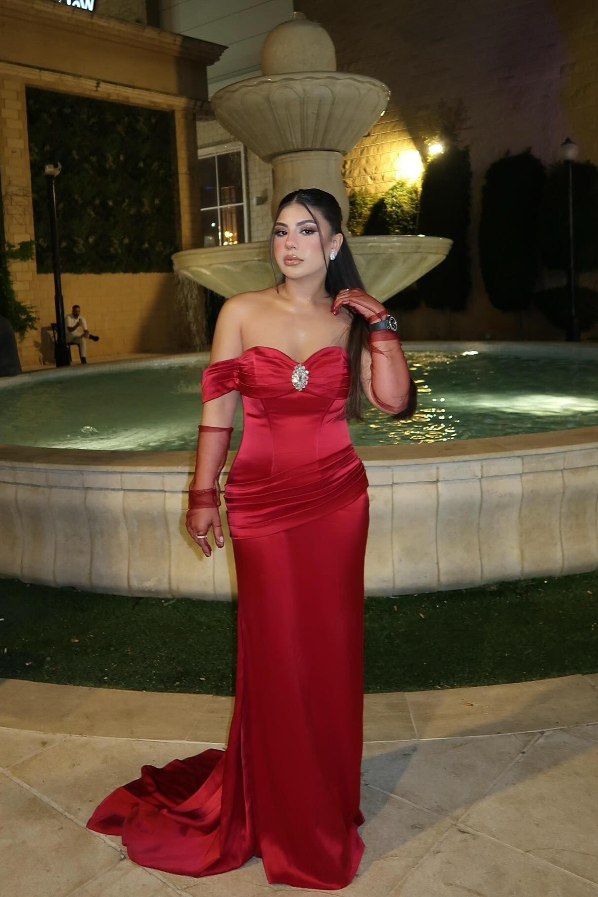 Lvs&Broner Off The Shoulder Sleeveless Long Mermaid Pleated Prom Dress With Gloves