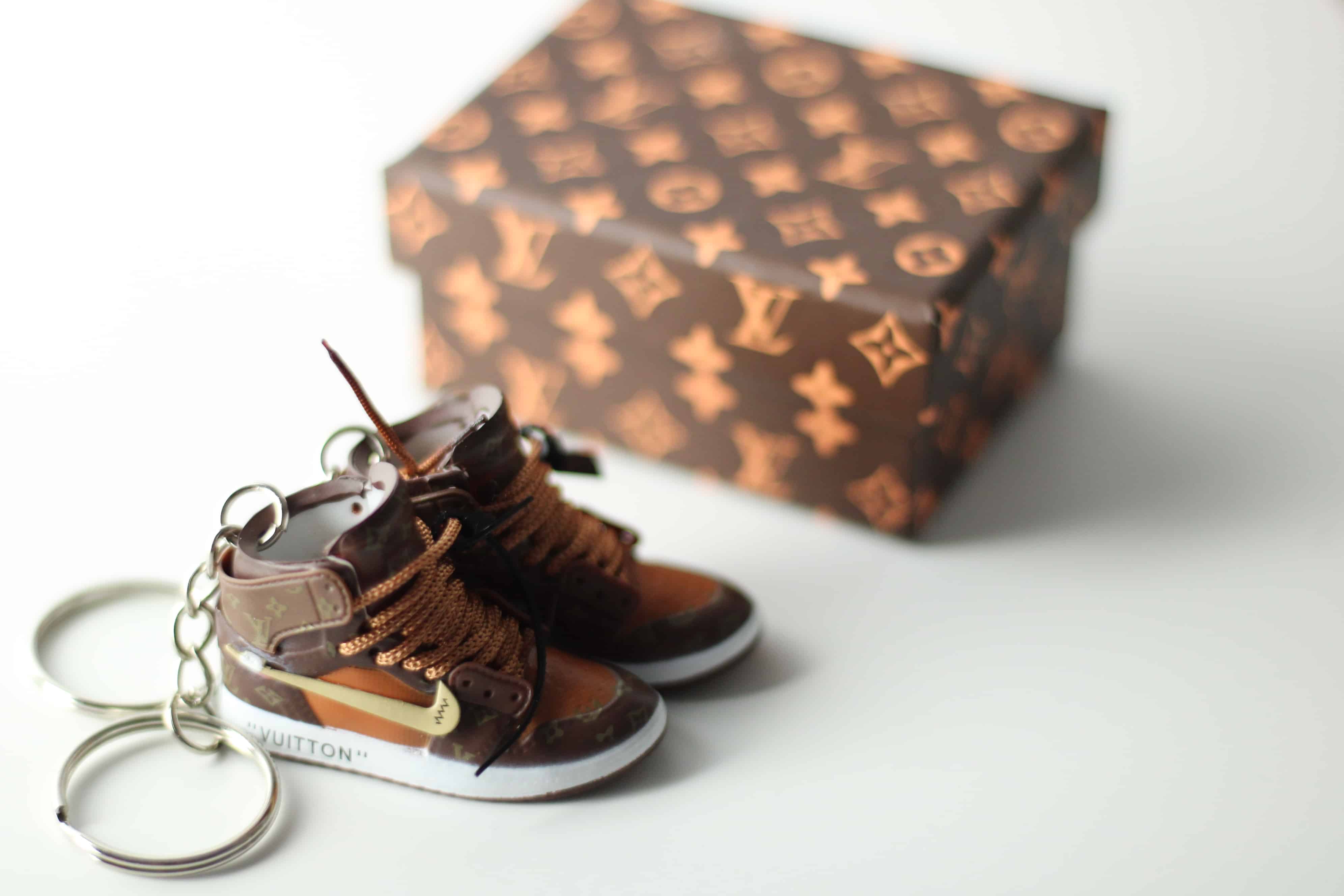 Air 'Jordan 1 High 'OW x LV' Custom Keychain – Pure Steal Sneaker Store