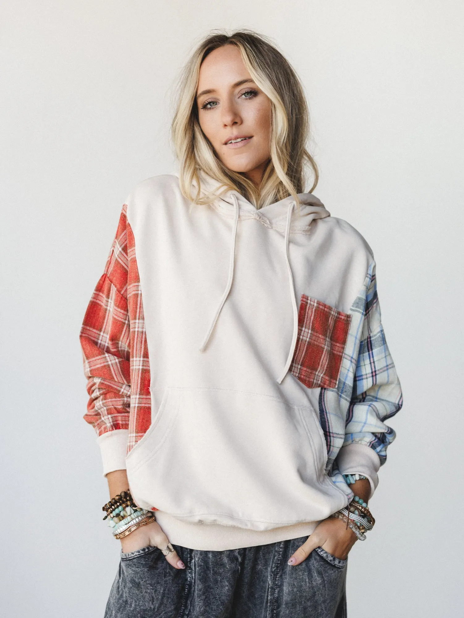 Moonwake Hoodie - Ivory