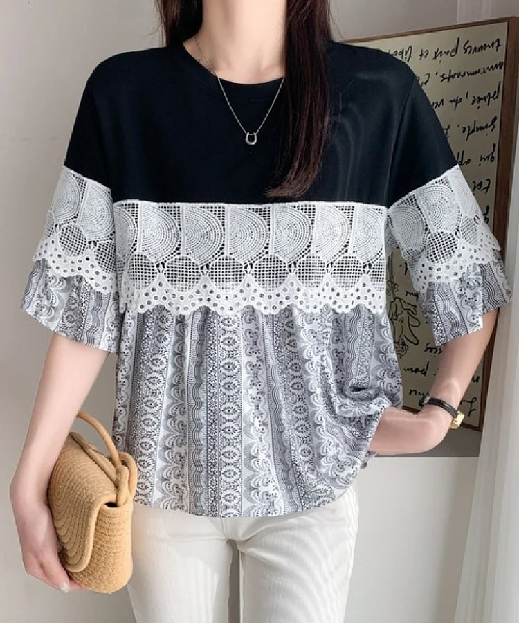 Vintage Printed Spliced Lace Round Neck Short Sleeve T-Shirt