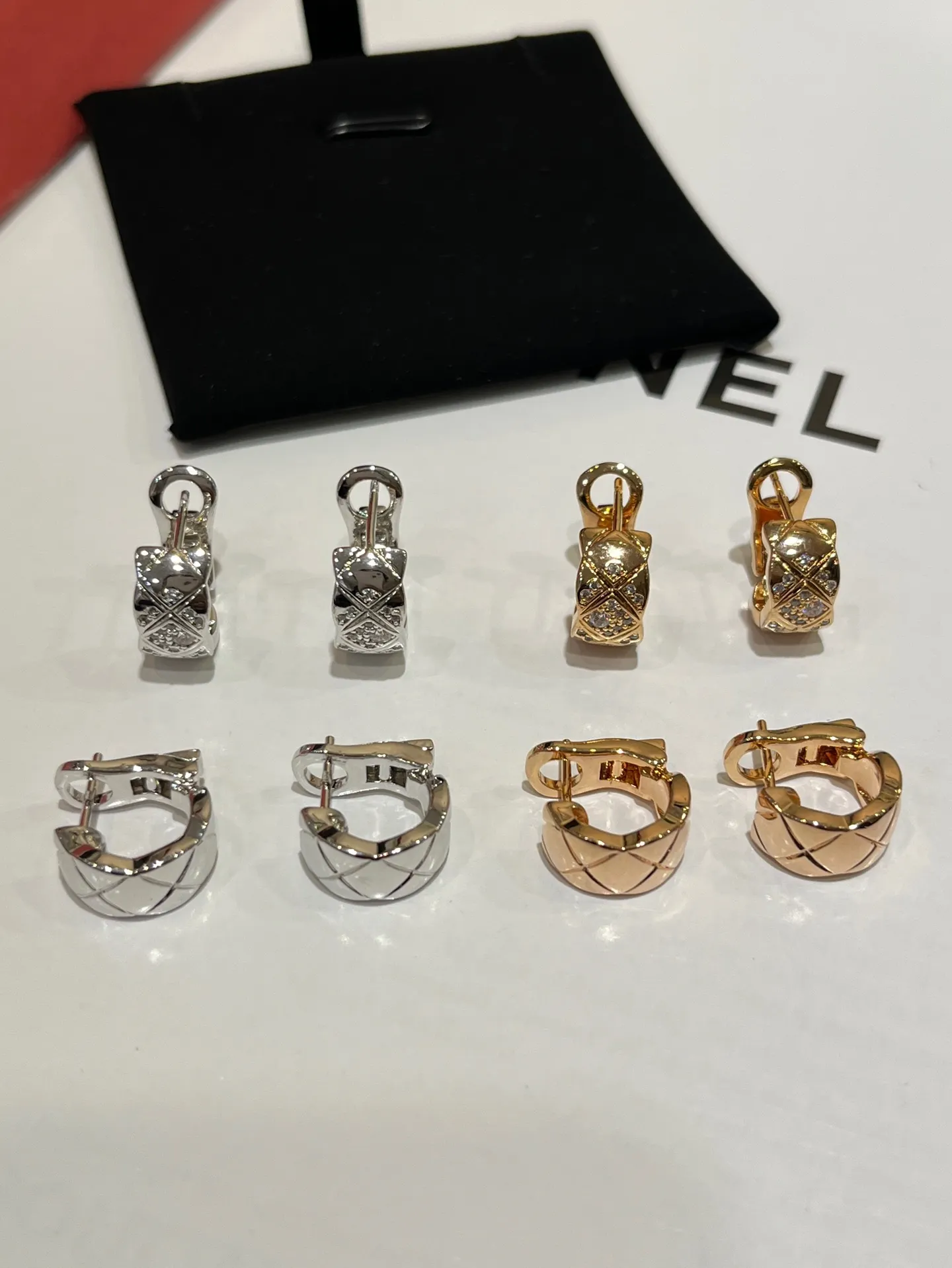 Chanel Coco Crush Hoop Stud Earrings