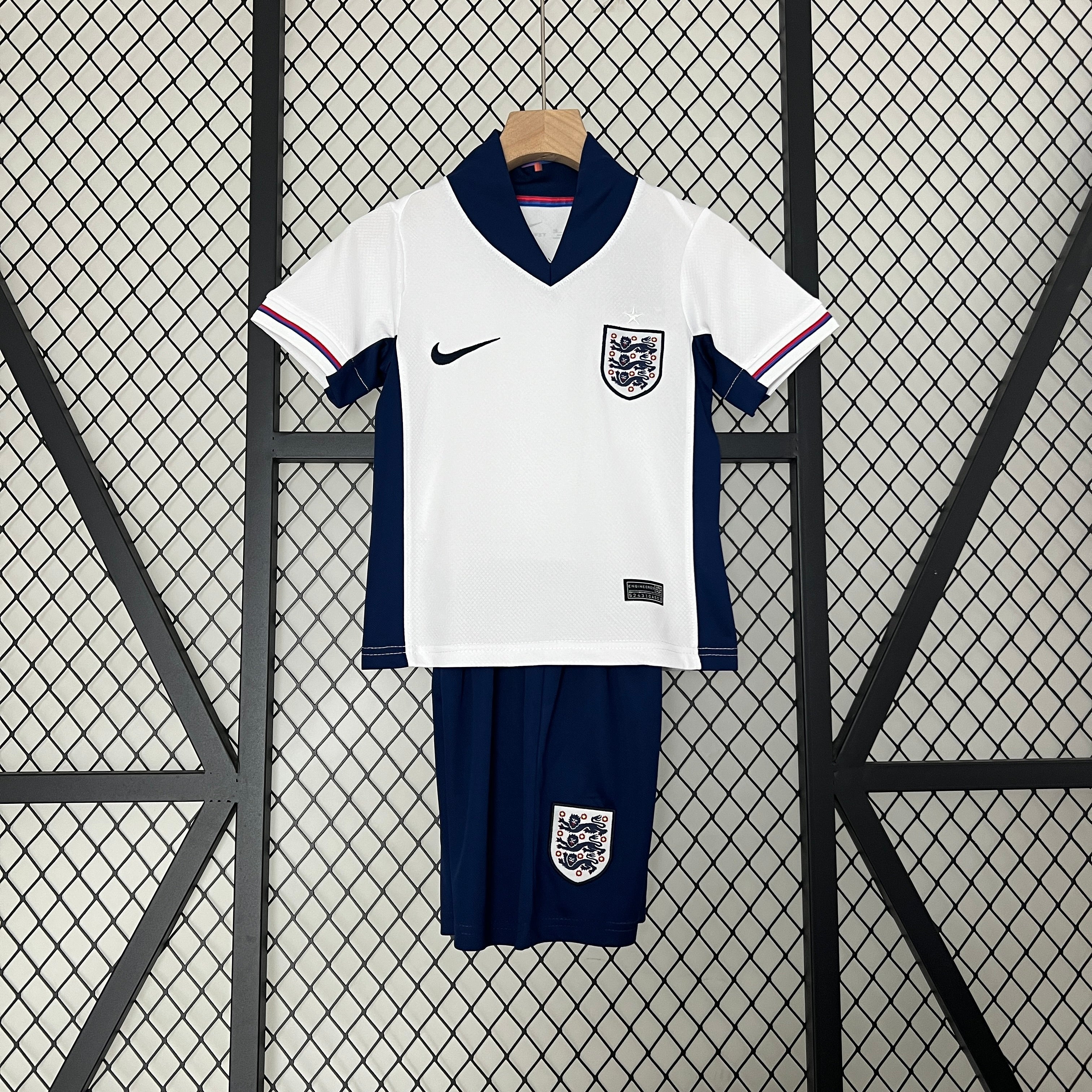 Kit Enfant Angleterre Euro La Maison Du Maillot