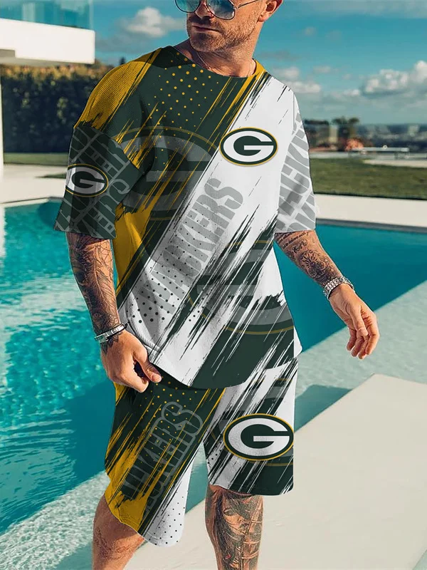 Green Bay Packers
Limited Edition Top And Shorts Two-Piece Suits