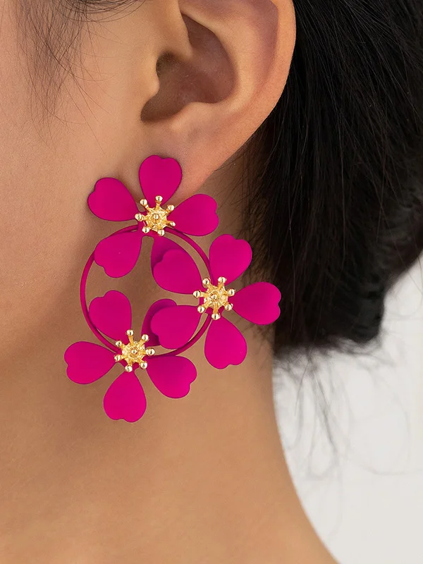 Flower Shape Drop Earrings
