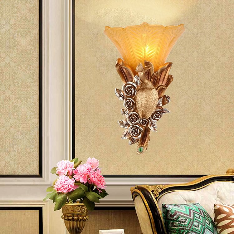 Weatherproof Morning Glory Wall Sconce Colonial Style Embossed Glass 1 Bulb Outdoor Wall Lighting in Gold