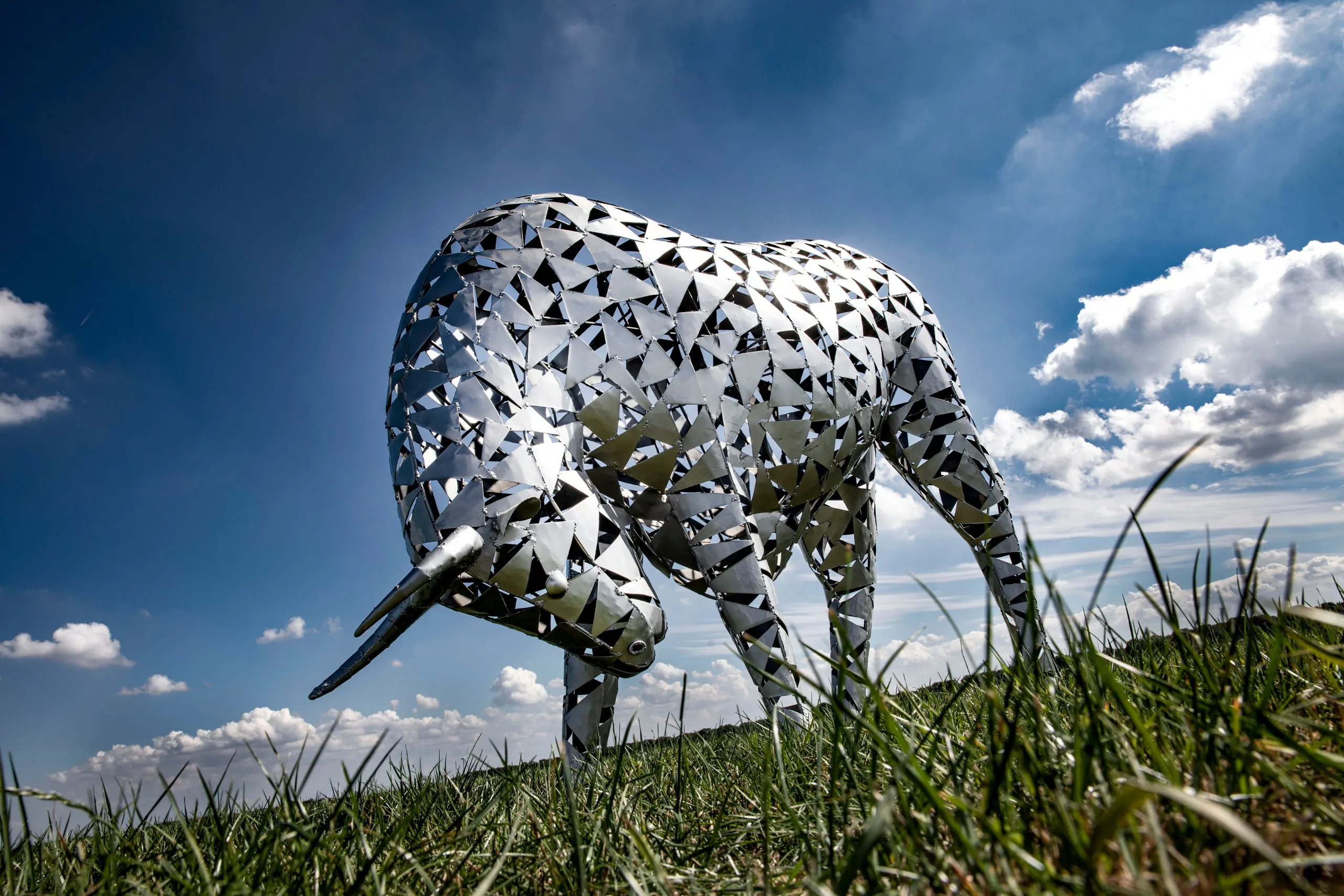 Junk Art Modern Metal Fighting Bull Statue