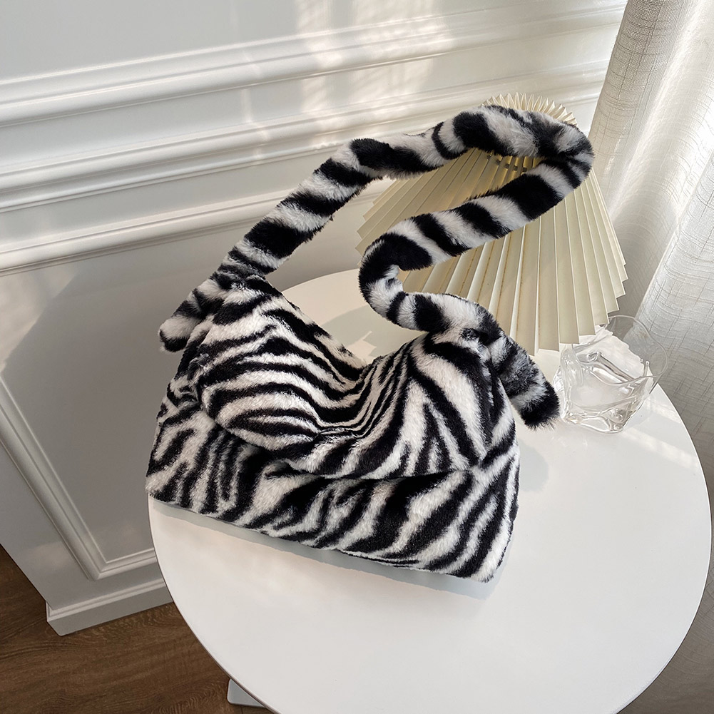Casual Zebra Pattern Shoulder Envelope Bag Women Plush Big Capacity Satchel, 501 Original
Casual Zebra Pattern Shoulder Envelope Bag Women Plush Big Capacity Satchel, 501 Original