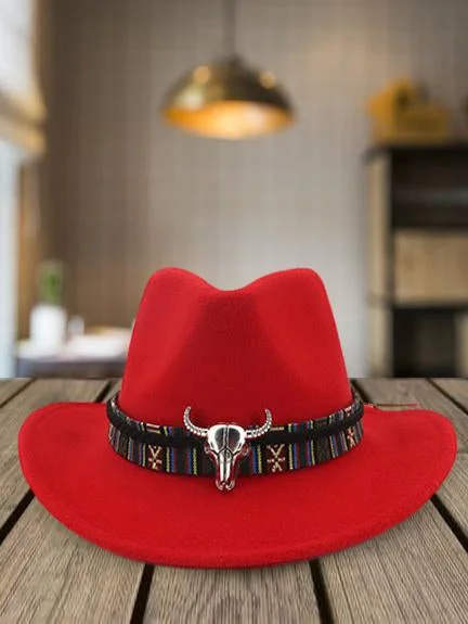 Cowboy hat with western cow head elements