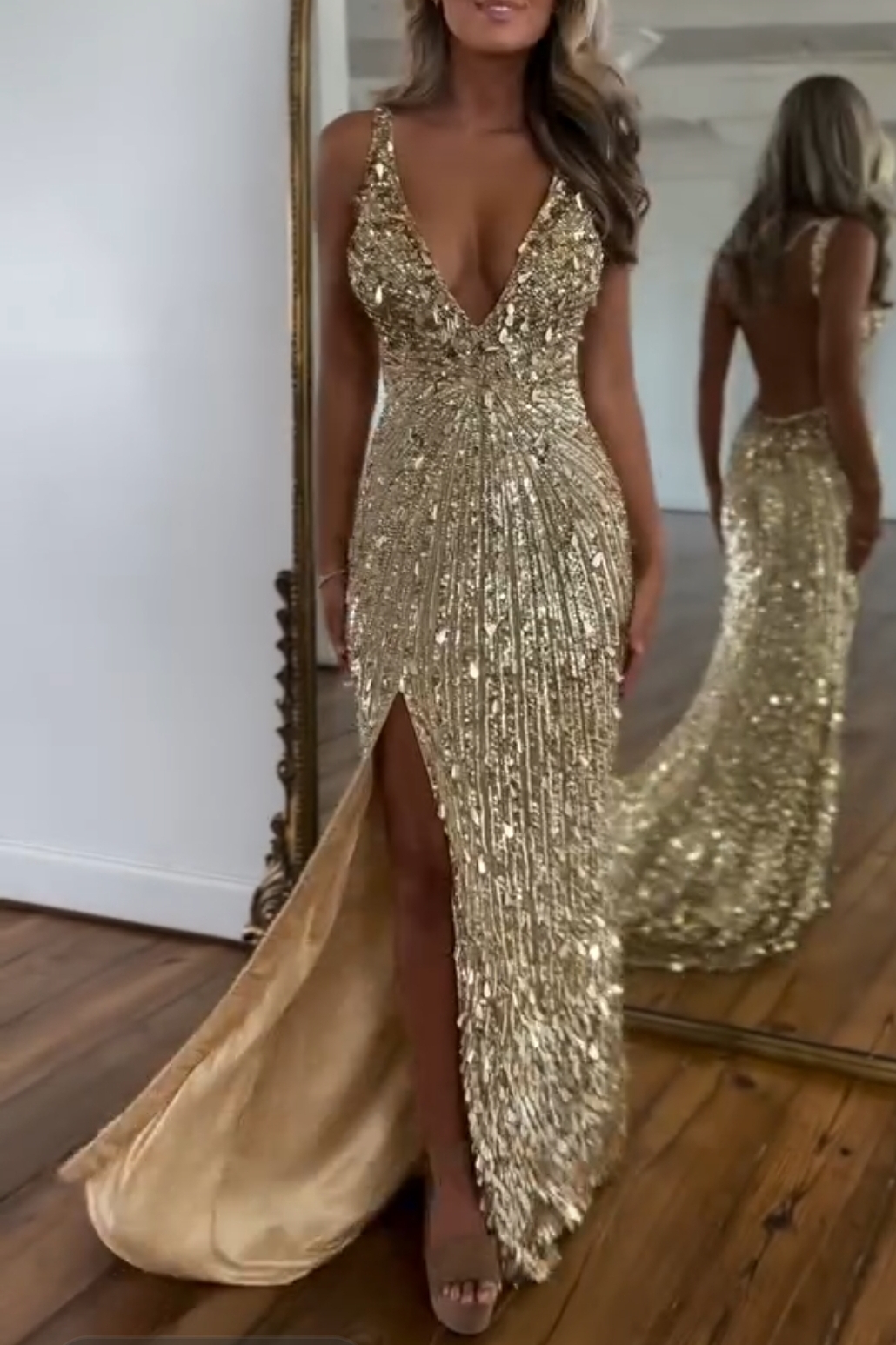 Lussooy Gold Sequins Charming Spaghetti Strap Sleeveless V Neck Long Prom Dress with Split