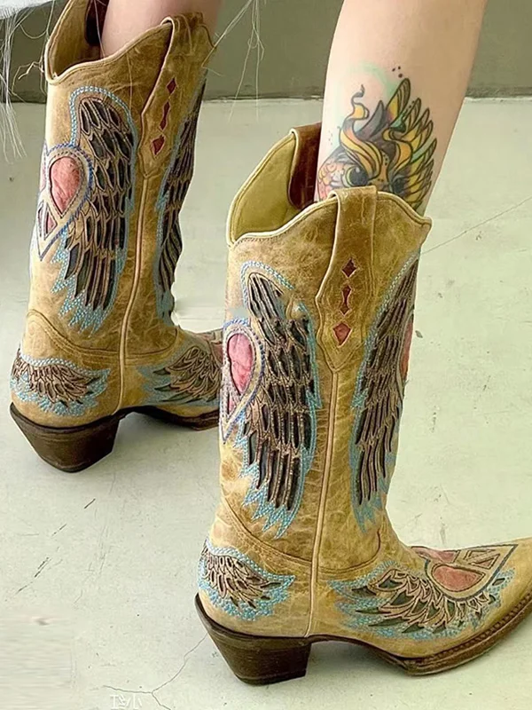 Retro Hand-Carved Women Boots