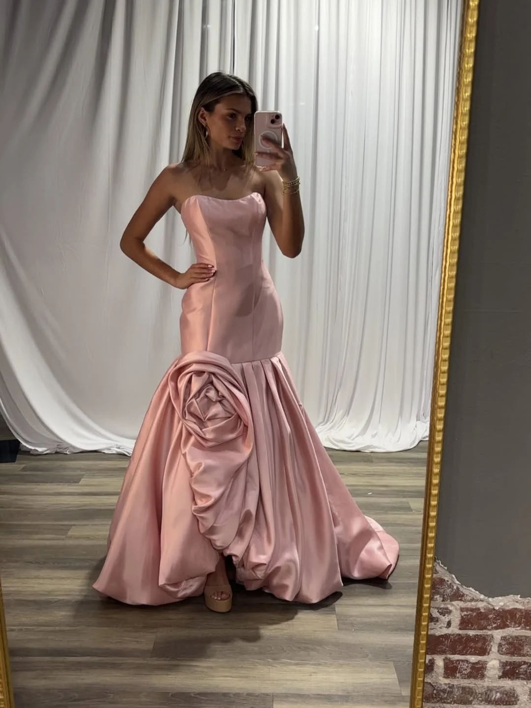Lussooy Pearl Pink Straight Dreamy Across Handmade Flower Mermaid Evening Dress