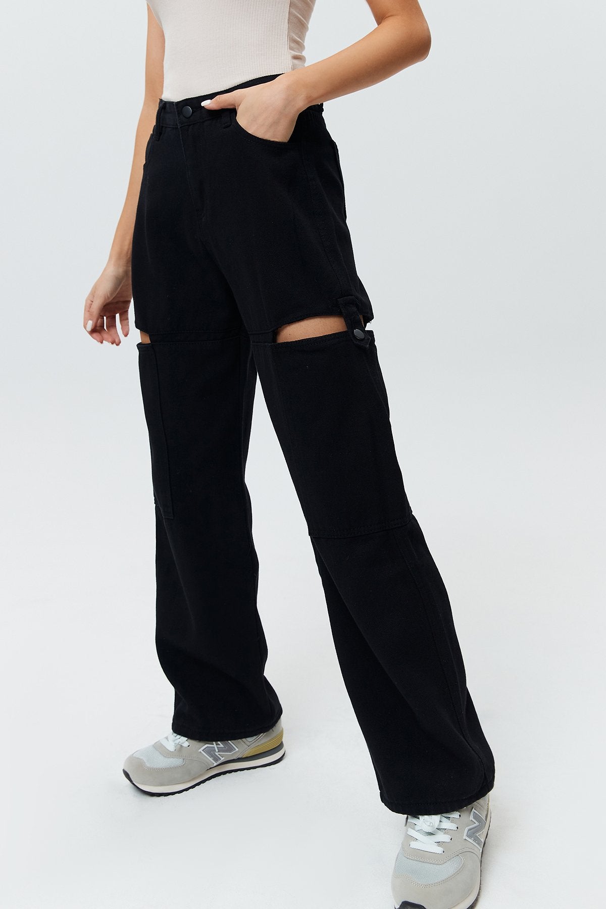 square cut off pants