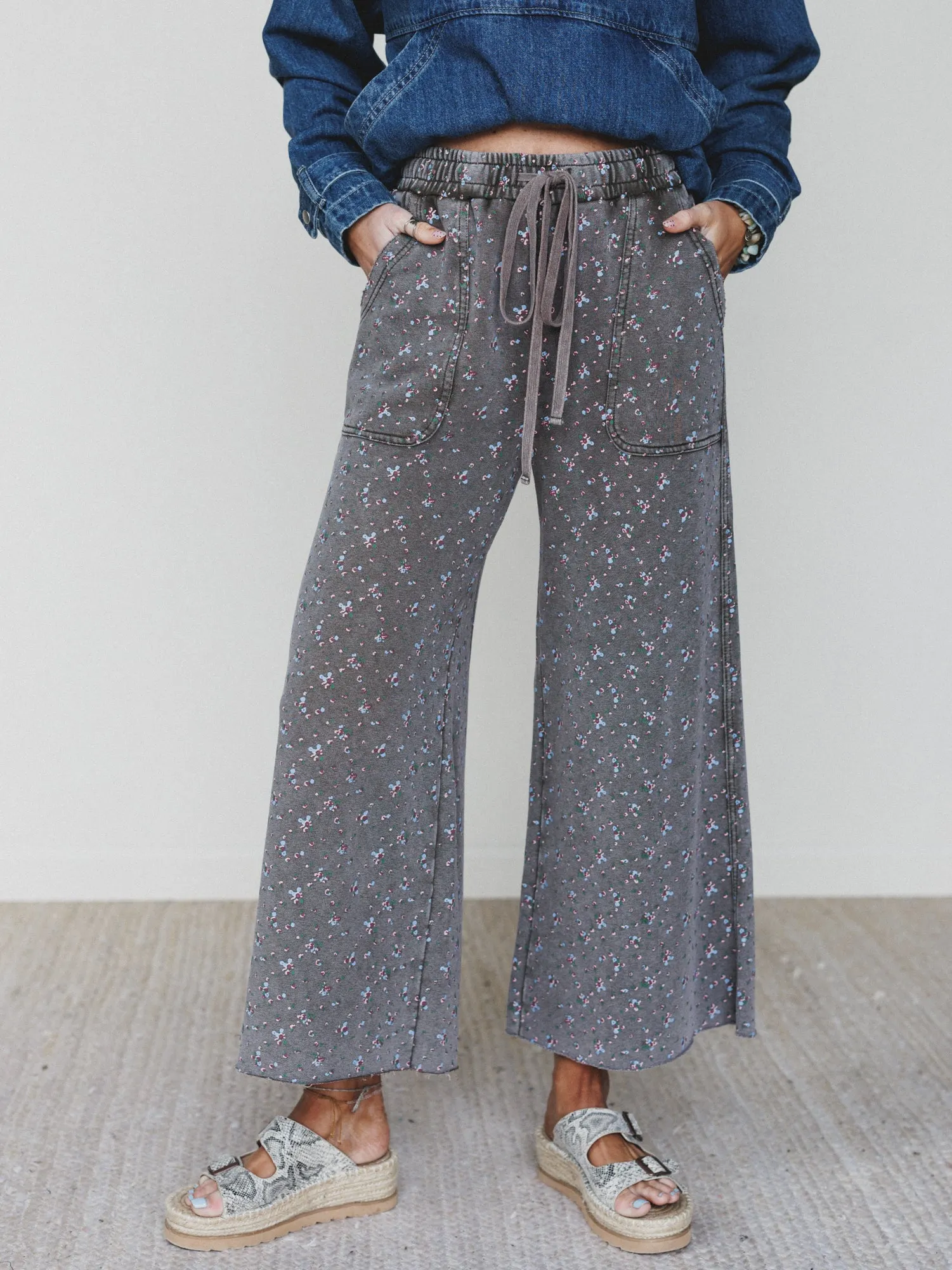 Blooming Season Pants - Ash Olive