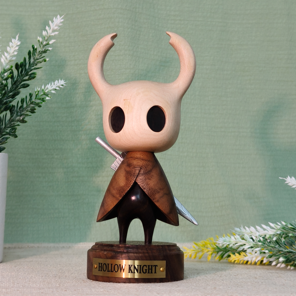 Hollow Knight Woodcarving Desktop Ornament