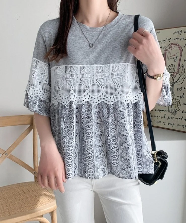 Vintage Printed Spliced Lace Round Neck Short Sleeve T-Shirt