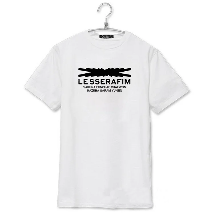 LE SSERAFIM Logo Printed T-shirt