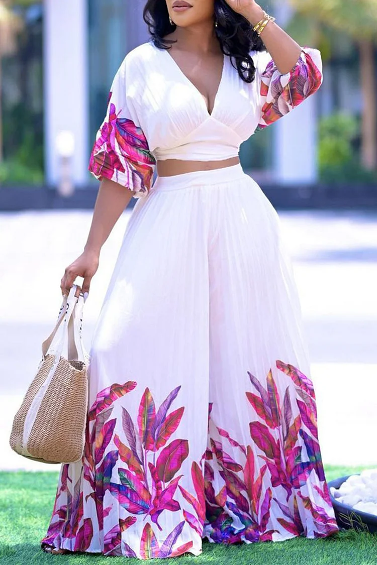 Pleated Leaves Print Deep V Neck Half Sleeve Crop Top Wide Leg Pants Vacation Two-Piece Set