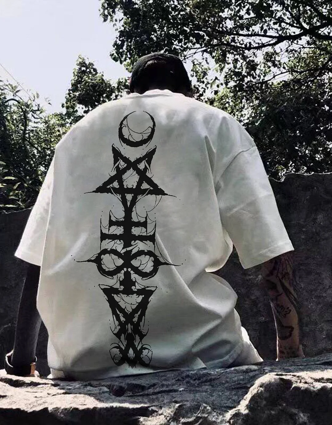 Satan Spell Totem Wizard Print T-shirt、、URBENIE