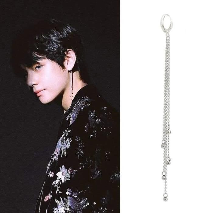 V deals singularity earrings