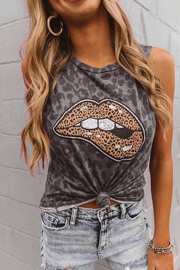 Leopard & Lip Printed Tank Top P13102