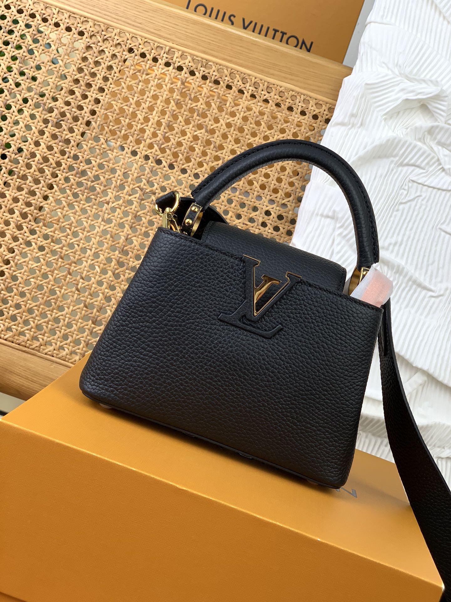 LV CAPUCINES series