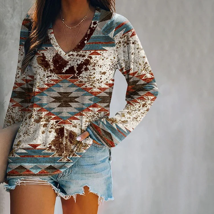 Vefave Vintage Western Print V-Neck Long Sleeve T-Shirt