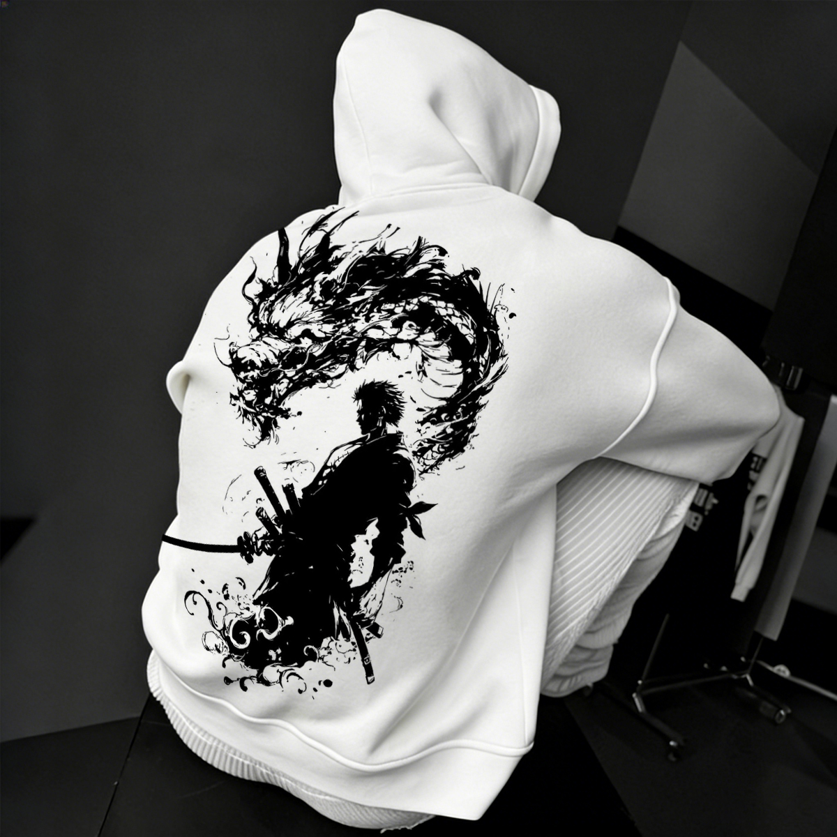 Samurai Dragon Print Hoodie for Men – Bold Black and White Art Design