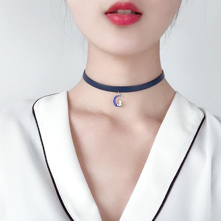 Gothic Moon Space Choker SP1812274