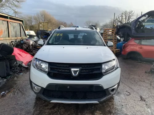 Dronehint DACIA SANDERO STEPWAY 2013-2018 898CC MANUAL PARTS / BREAKING / SPARES(REF:1583) Parts
