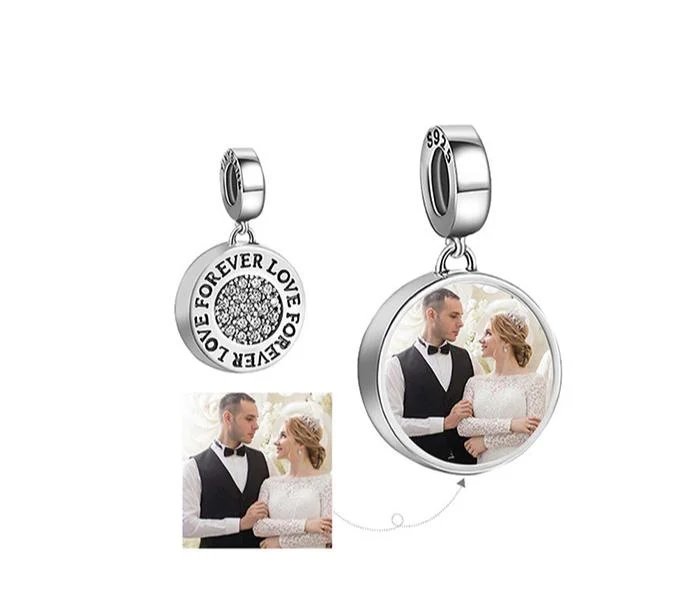 Round Photo Charm Bracelet Personalized with 1 Charm