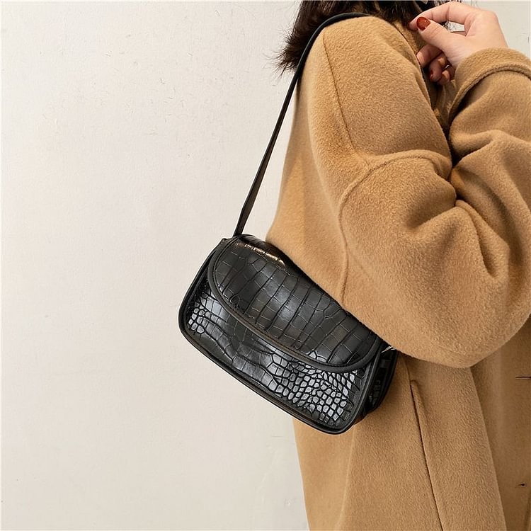 Grain Flap Shoulder Bag YP2710