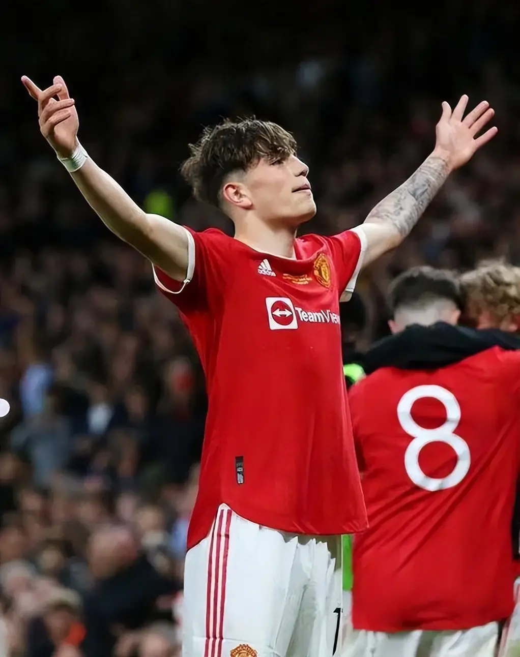 Chelsea Close to Signing Garnacho: Man United Transfer Race Defeat?jersey|football shirt|football kit|football sportswear