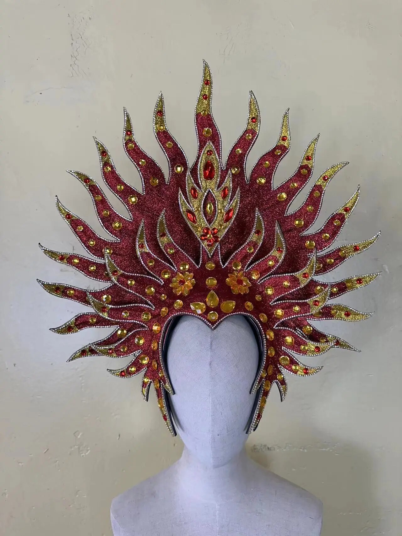 VCSHOES Feather Headdress Samba Costume Carnival Halloween Party Bar Performance Hat Makeup Dance Wings Parade