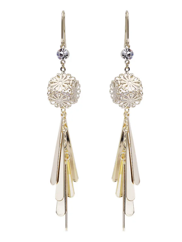 Vintage Hollow Carved Eardrop