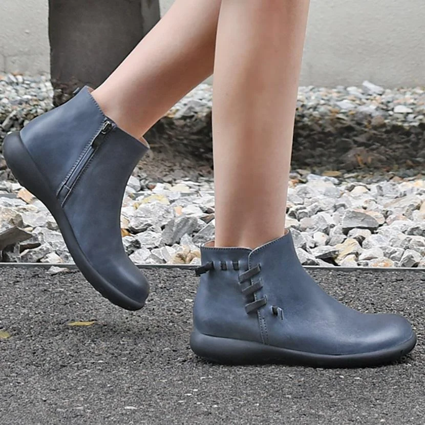 Women Retro Leather Short Boots for Winter Round Toe Ankle Boots Black/Blue