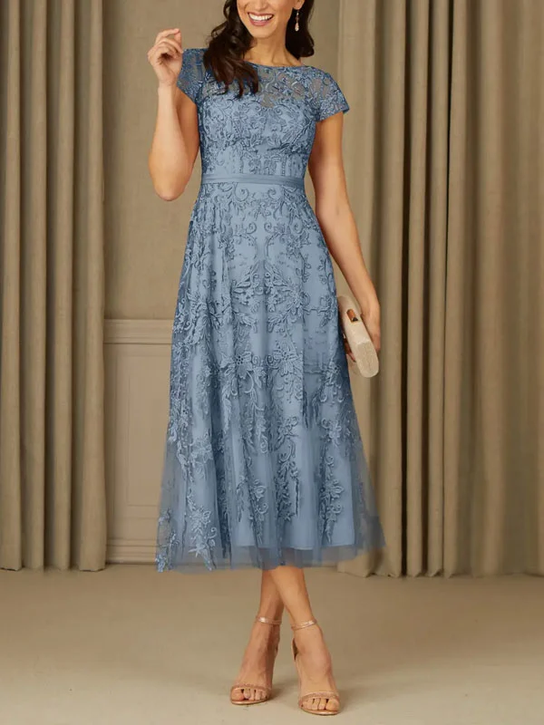 A-Line Scoop Lace Tulle Tea-Length Dress